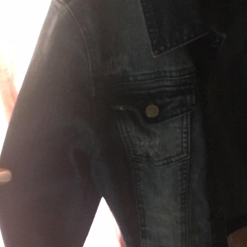 Jean jacket - Picture 2 of 3